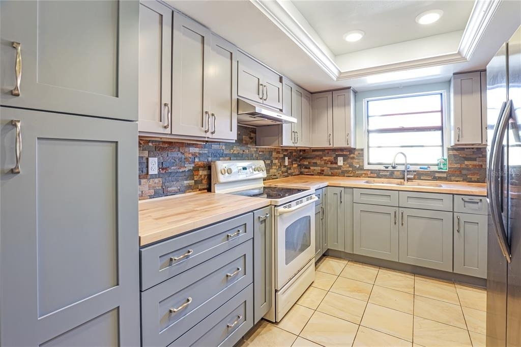 1403 56th Street W - Photo 14
