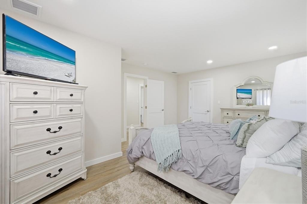 5247 Carmilfra Drive - Photo 17