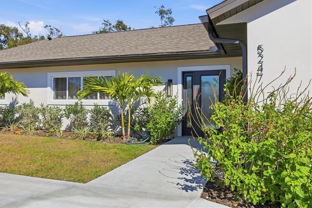5247 Carmilfra Drive - Photo 0