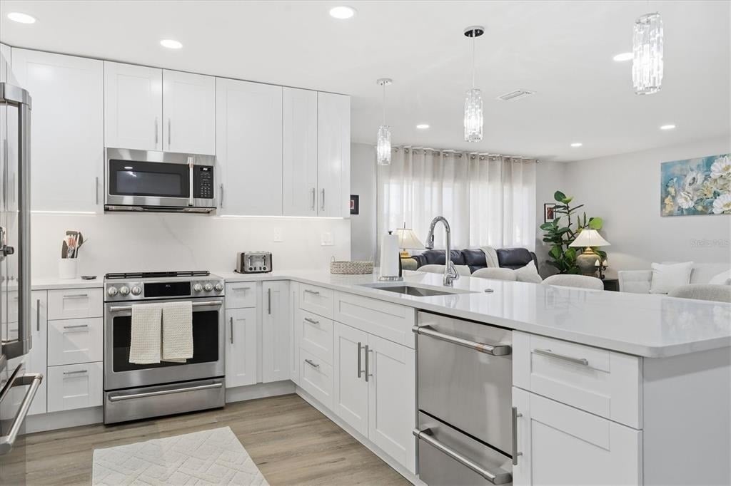 5247 Carmilfra Drive - Photo 4