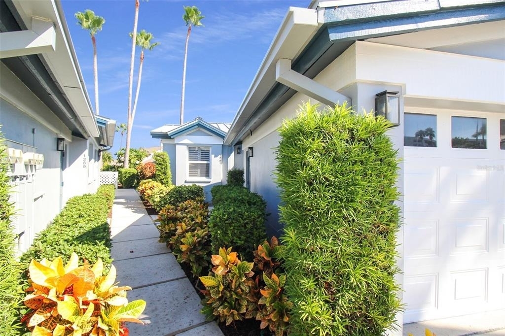 1291 Siesta Bayside Drive - Photo 1