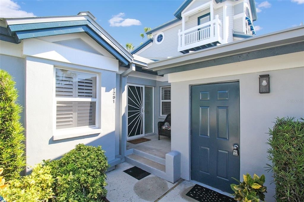 1291 Siesta Bayside Drive - Photo 2