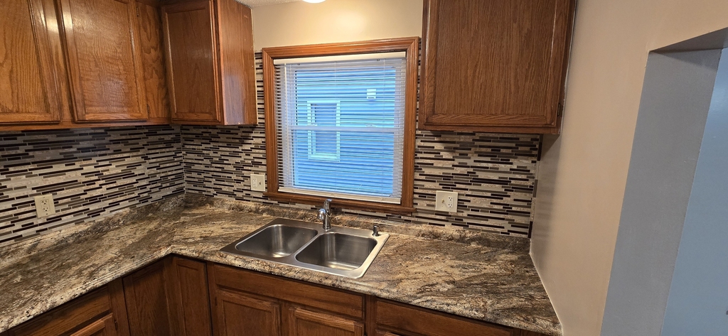 2319 Main Street - Photo 1