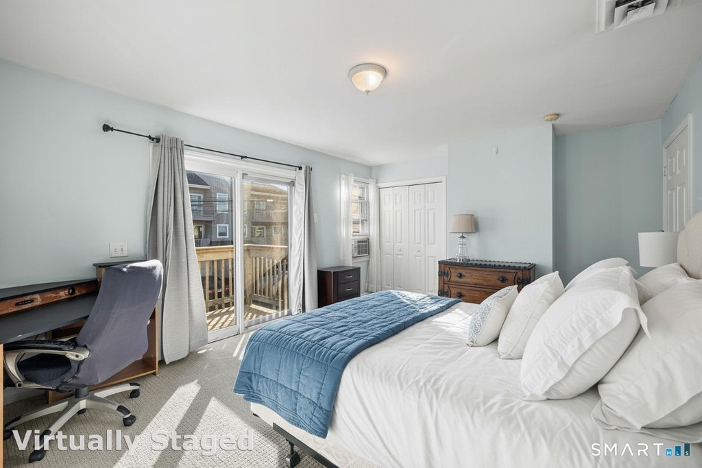 116 College Place - Photo 16