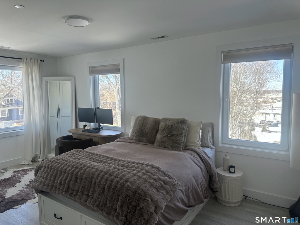 211 Ferry Boulevard - Photo 12