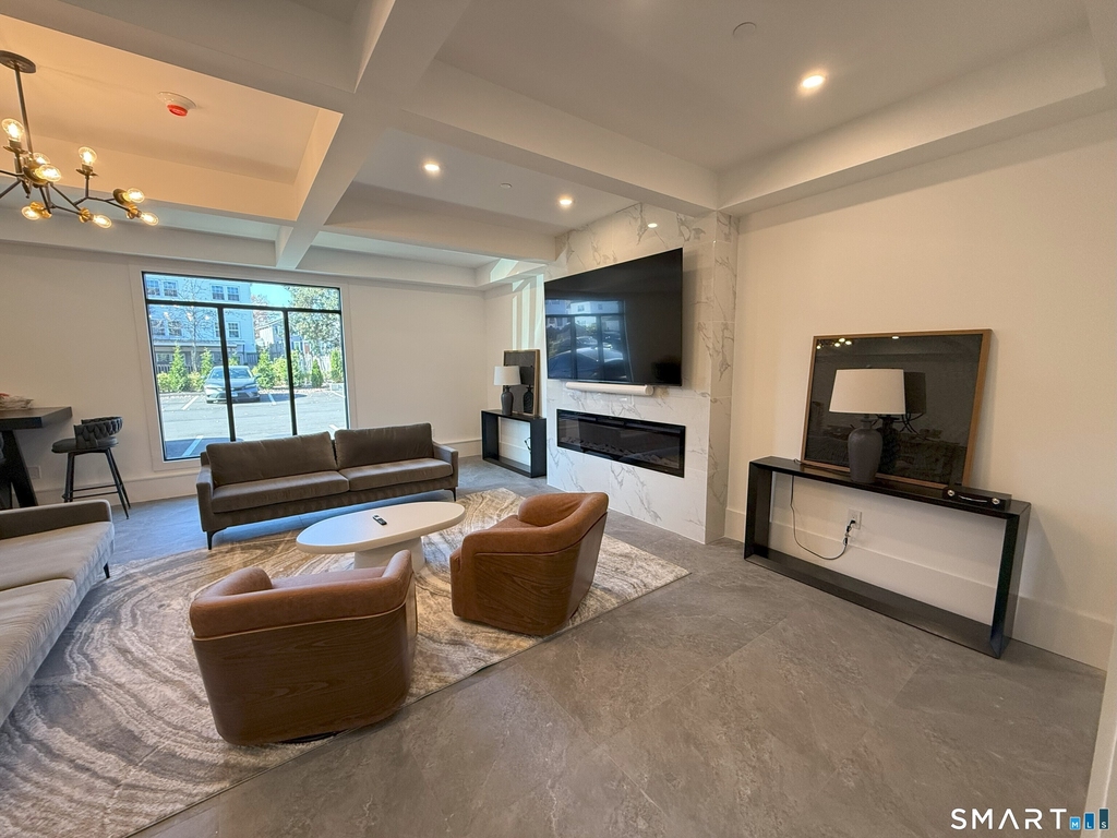 211 Ferry Boulevard - Photo 3