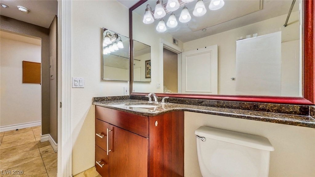 260 E Flamingo Road - Photo 17