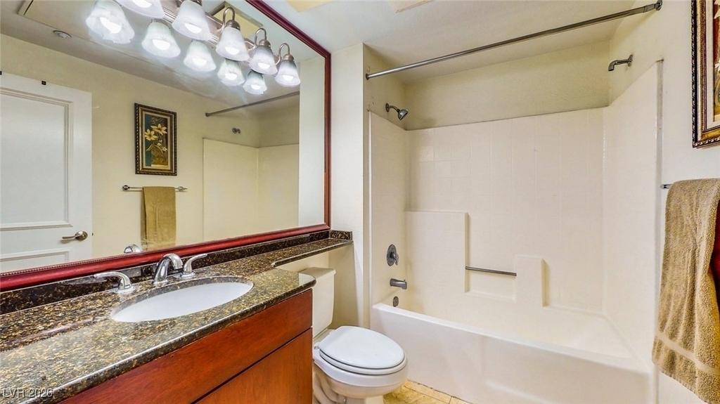 260 E Flamingo Road - Photo 16