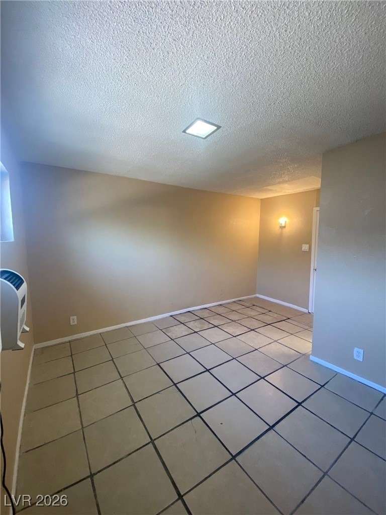 236 W Philadelphia Avenue - Photo 9