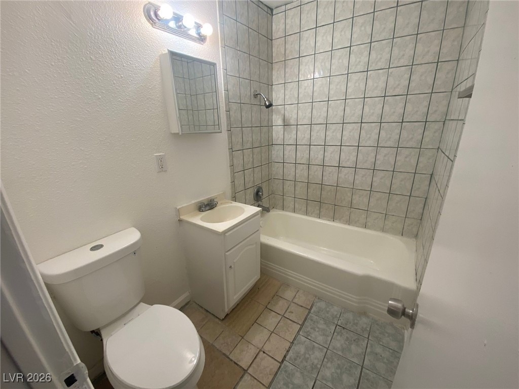 236 W Philadelphia Avenue - Photo 8