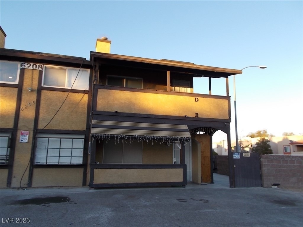 6208 Ilanos Lane - Photo 0