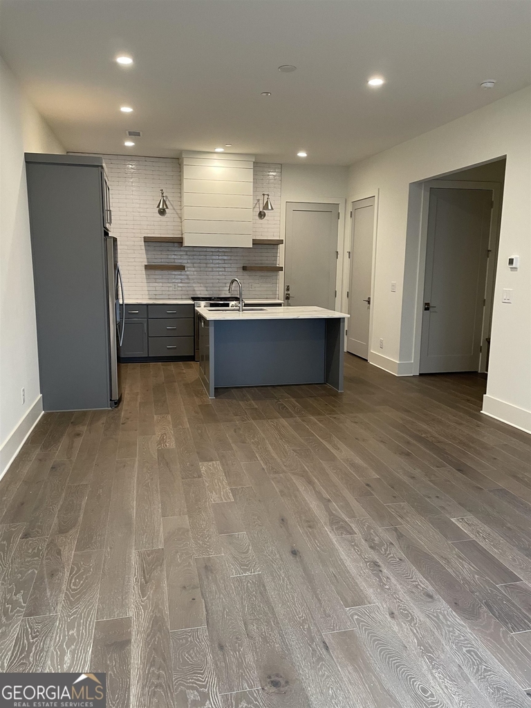 460 Heatherden Avenue - Photo 4