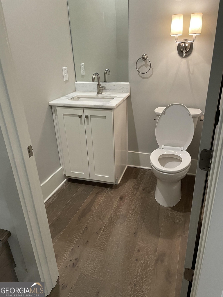 460 Heatherden Avenue - Photo 8