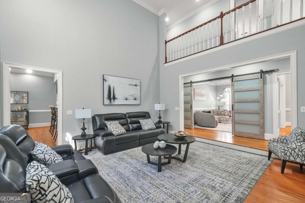 9800 Foxworth Drive - Photo 8