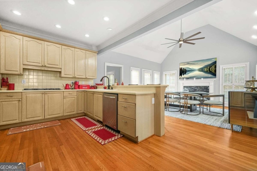 9800 Foxworth Drive - Photo 11
