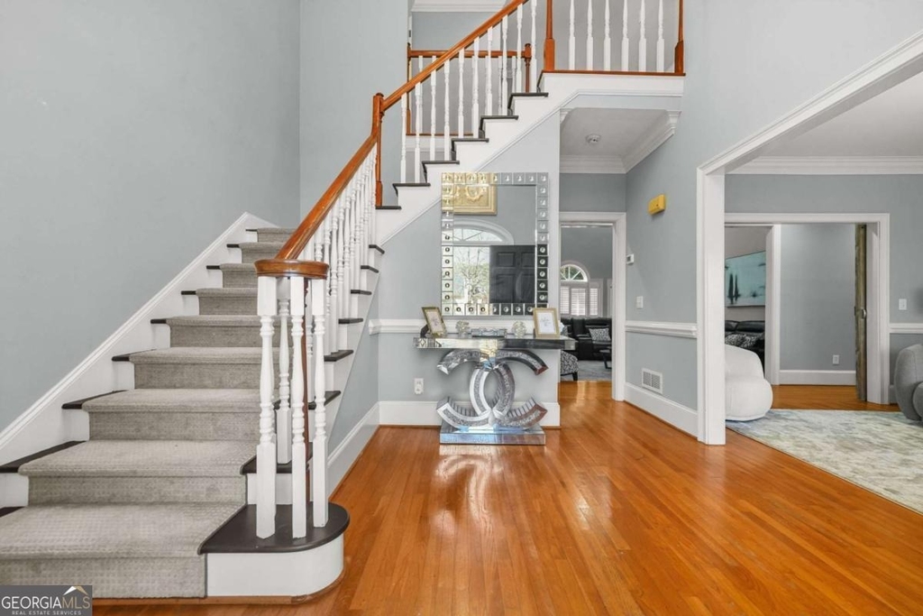 9800 Foxworth Drive - Photo 3