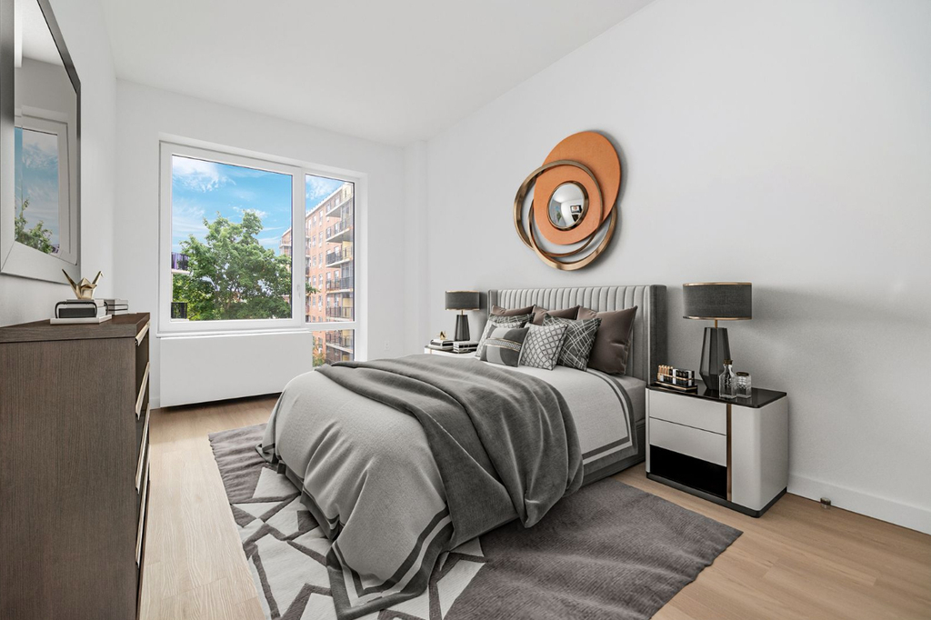 71-82 Parsons Boulevard - Photo 4