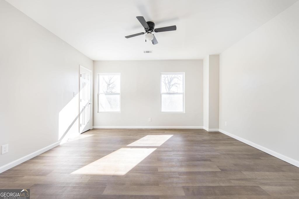 1635 2nd Street - Photo 13