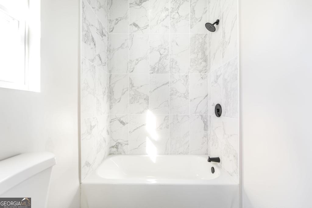 1635 2nd Street - Photo 10