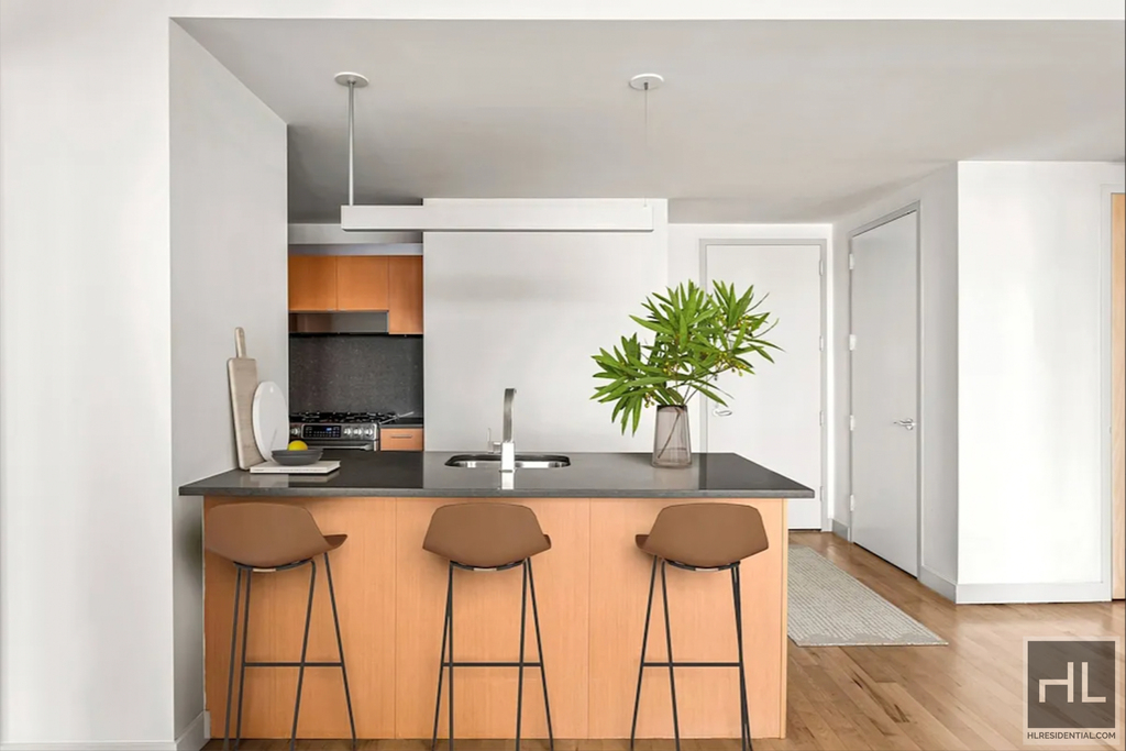 8 Spruce Street, New York, NY 10038 - Photo 2