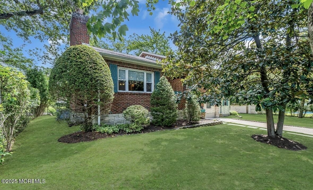 221 Harrison Avenue - Photo 9