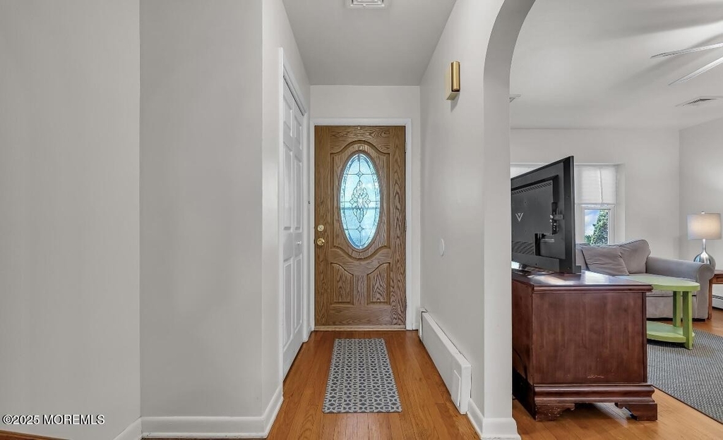 221 Harrison Avenue - Photo 11