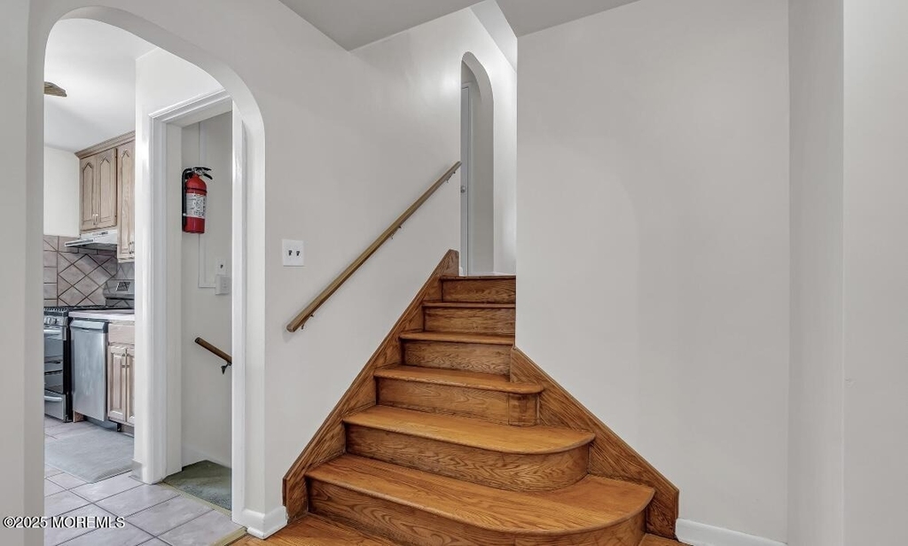 221 Harrison Avenue - Photo 21
