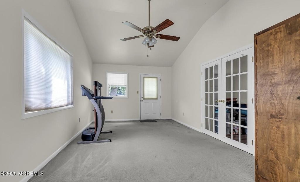 221 Harrison Avenue - Photo 30