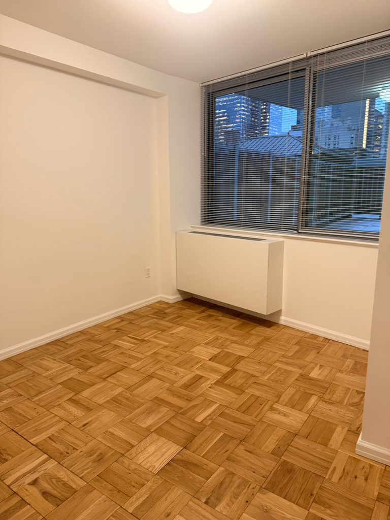 West 37th Street - Photo 2