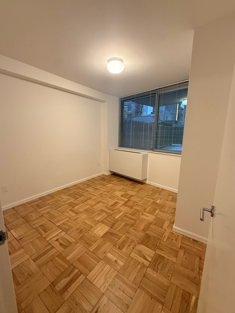 West 37th Street - Photo 0