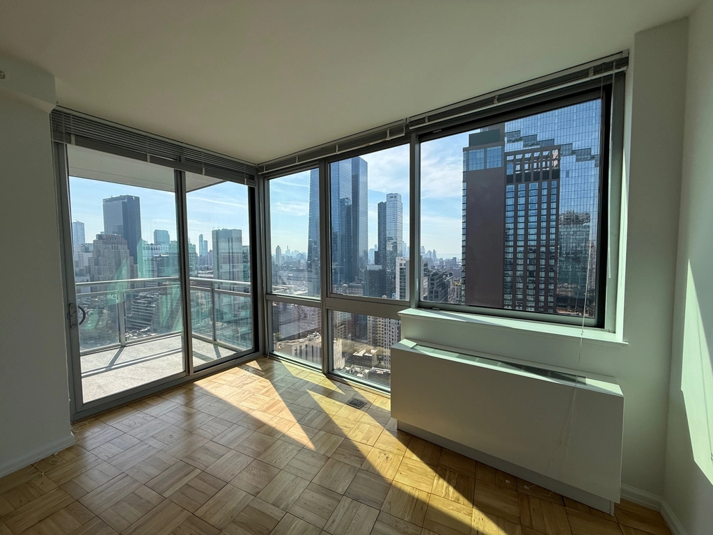 West 37th Street - Photo 0