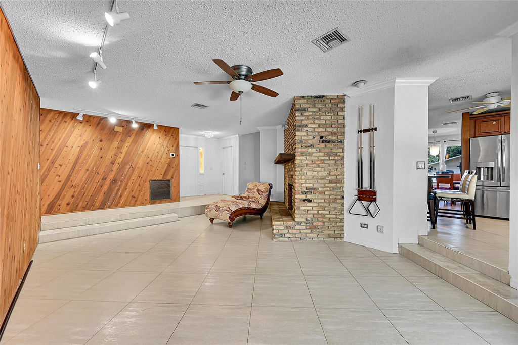 1361 Sw 26th Avenue - Photo 13