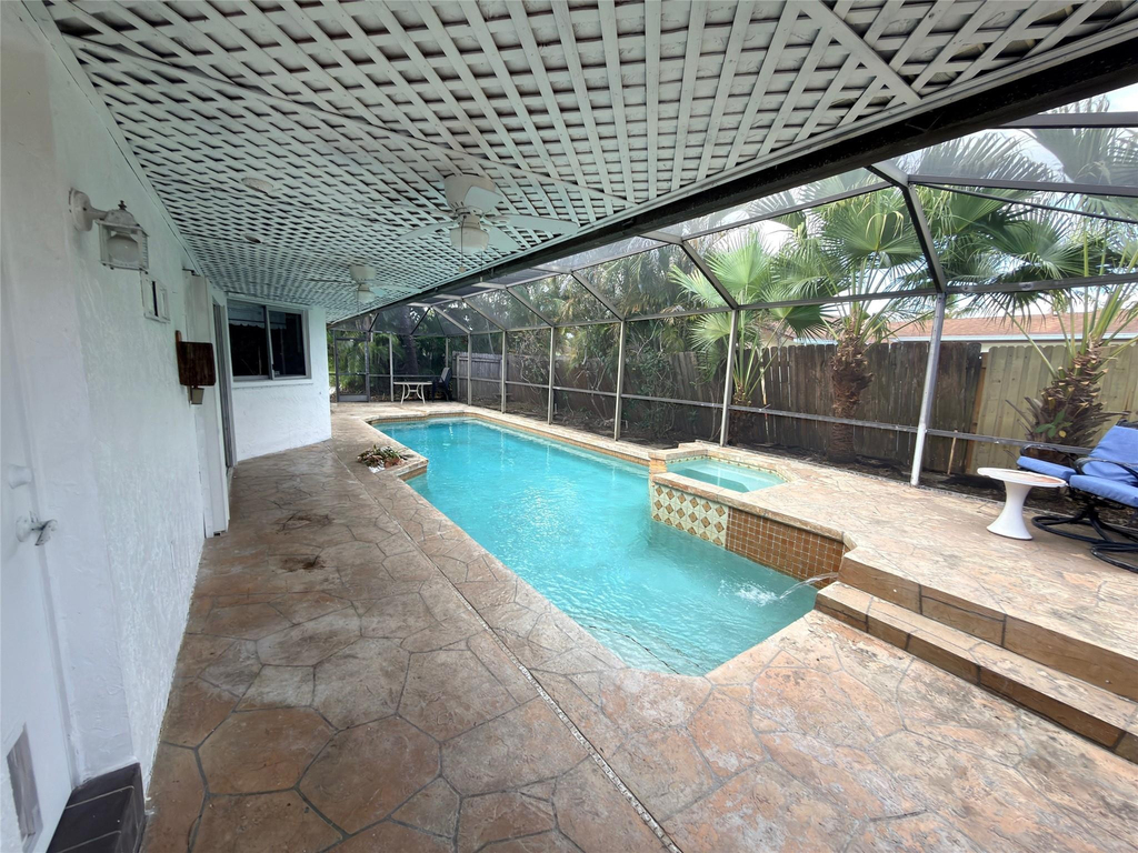 1361 Sw 26th Avenue - Photo 37