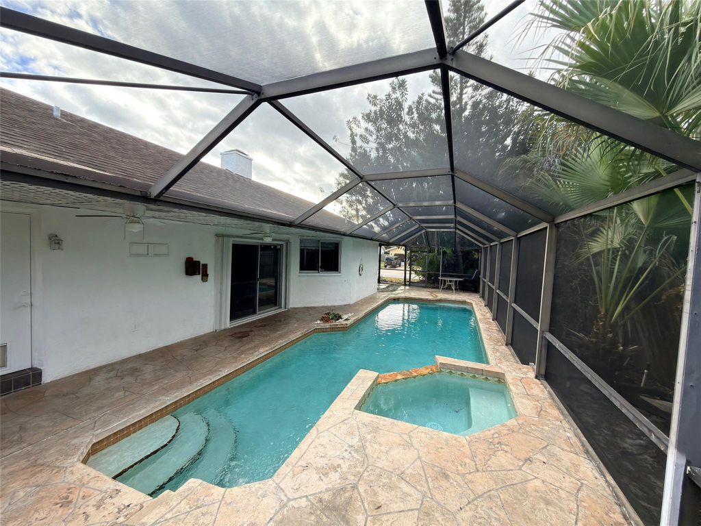 1361 Sw 26th Avenue - Photo 36