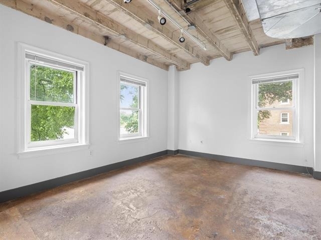329 E Colorado Boulevard - Photo 9