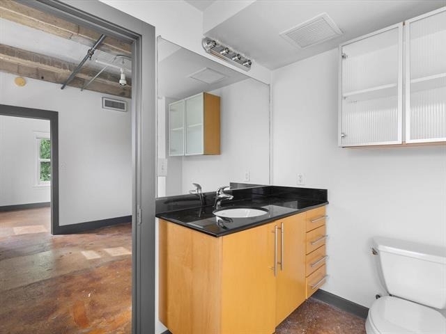 329 E Colorado Boulevard - Photo 15