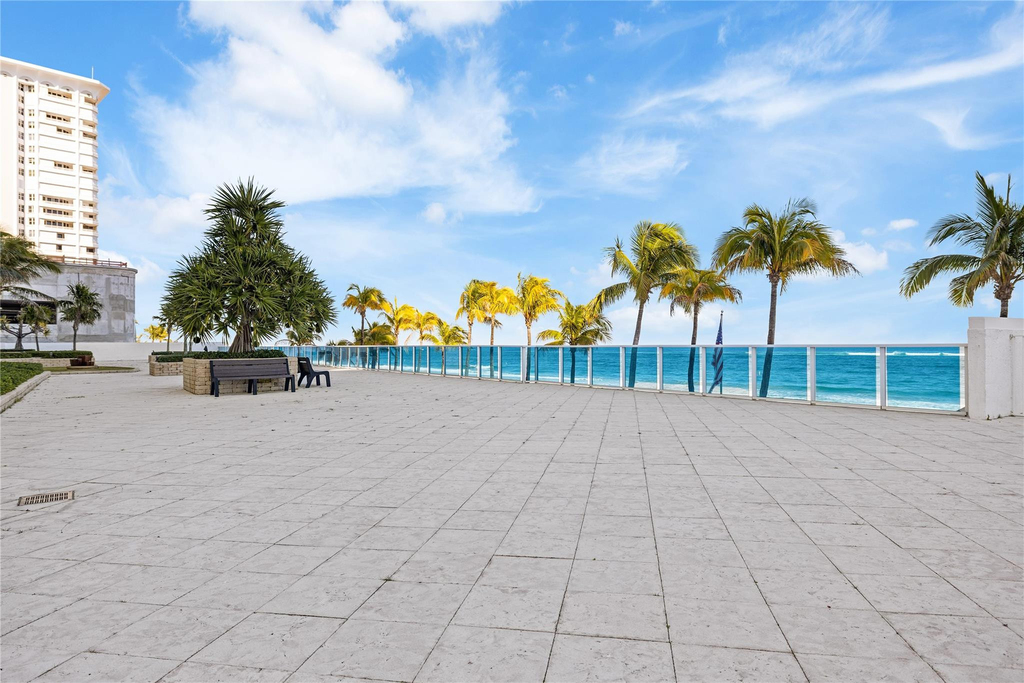 1360 S Ocean Boulevard - Photo 2