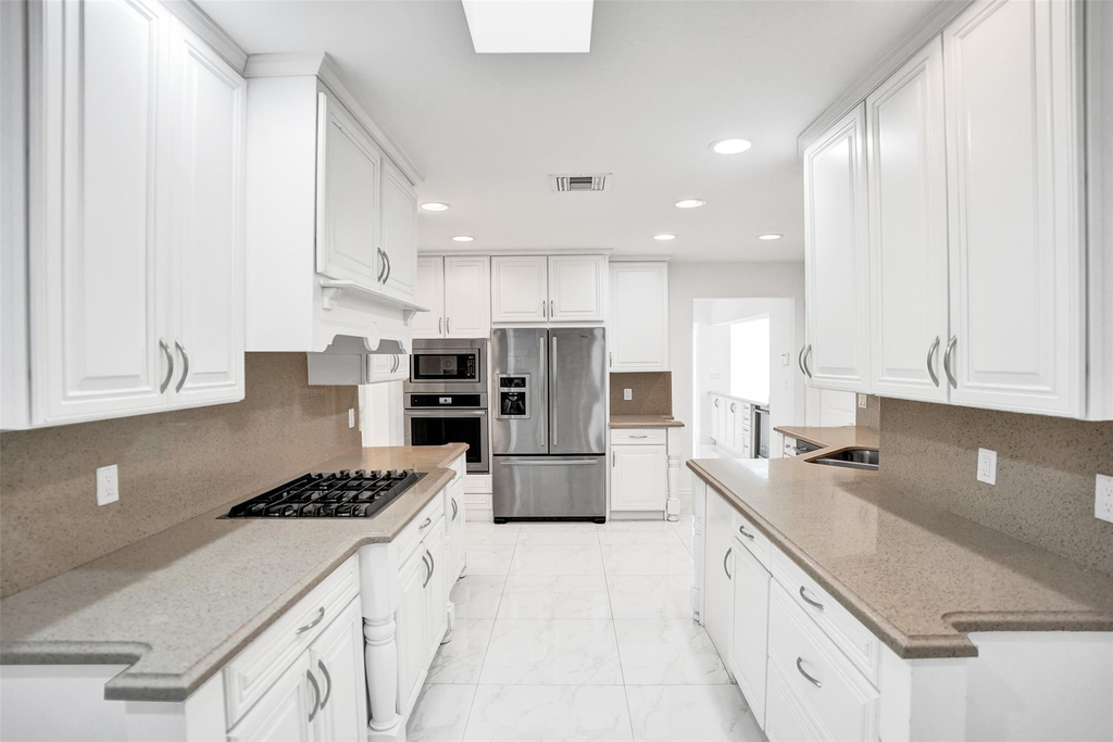 26 Cayuga Road - Photo 23