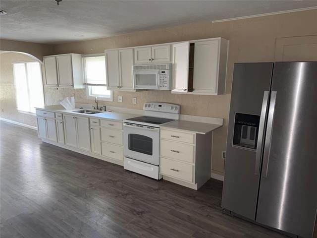 320 N 2nd Street - Photo 1