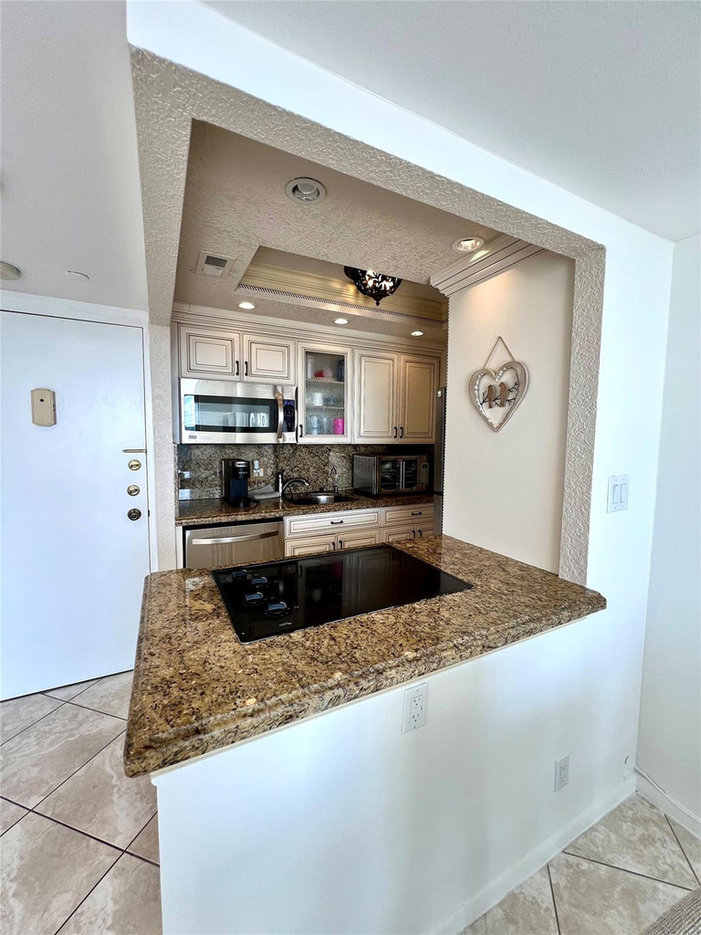 111 Briny Avenue - Photo 10