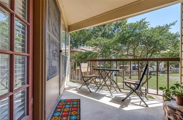 16301 Ledgemont Lane - Photo 18