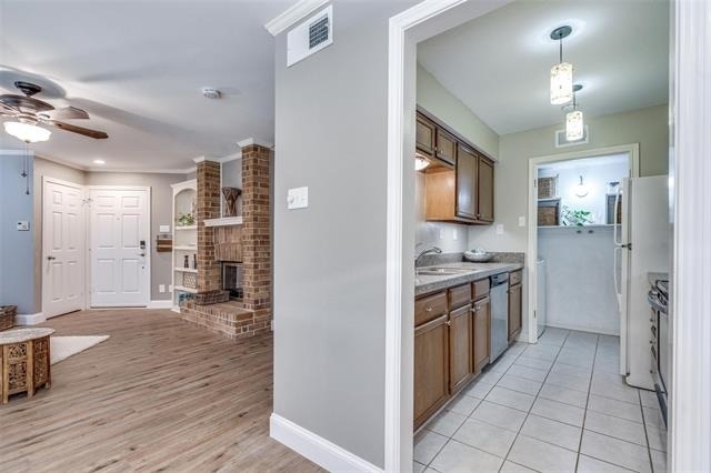16301 Ledgemont Lane - Photo 8
