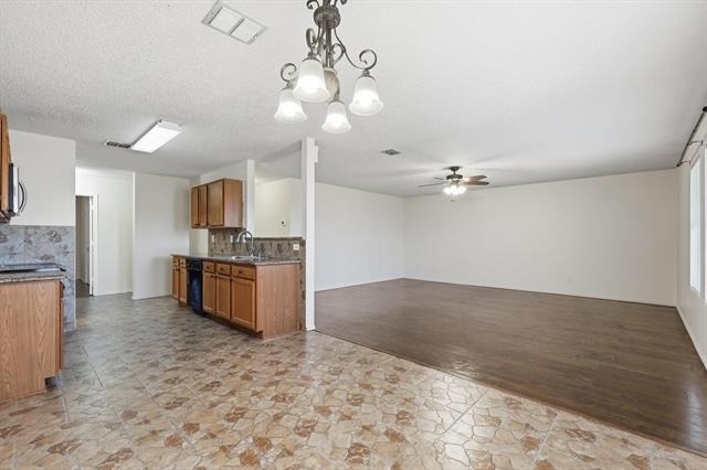 1452 Hickory Creek Lane - Photo 10