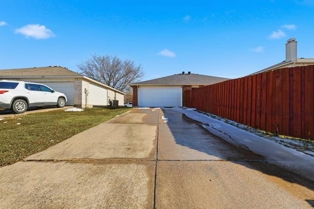 1452 Hickory Creek Lane - Photo 32