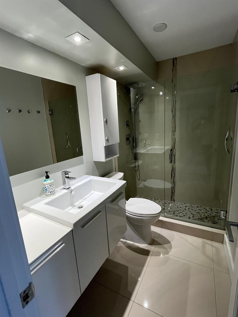 133 N Pompano Beach Boulevard - Photo 13