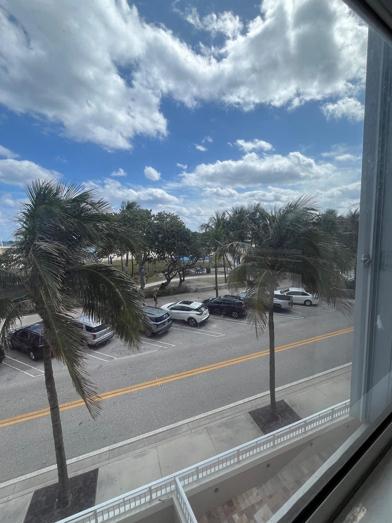 133 N Pompano Beach Boulevard - Photo 21