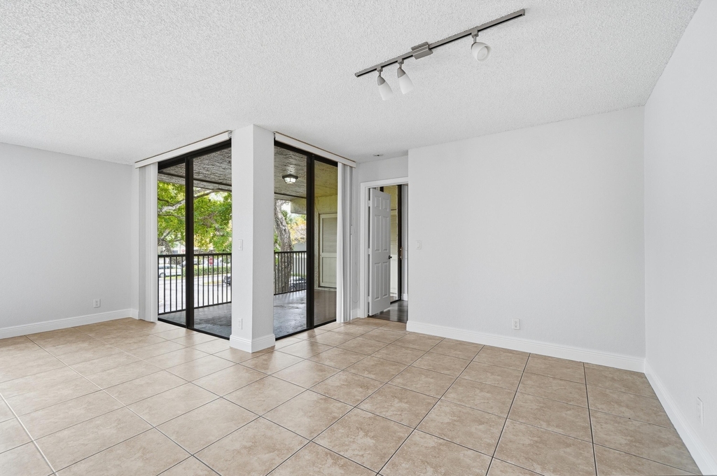 2486 Nw 49th Terrace - Photo 20