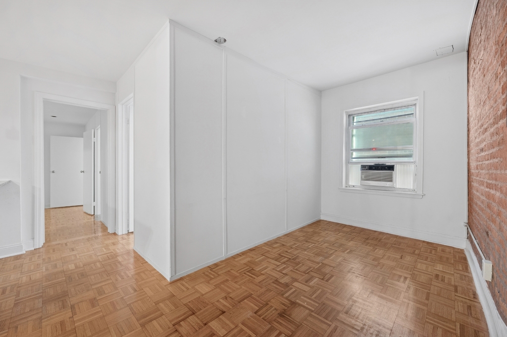 257 Water Street - Photo 4