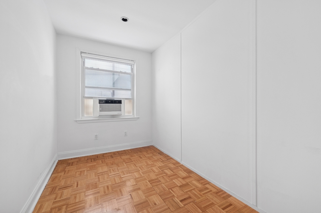 257 Water Street - Photo 9