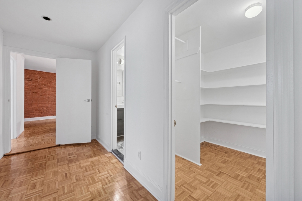 257 Water Street - Photo 8